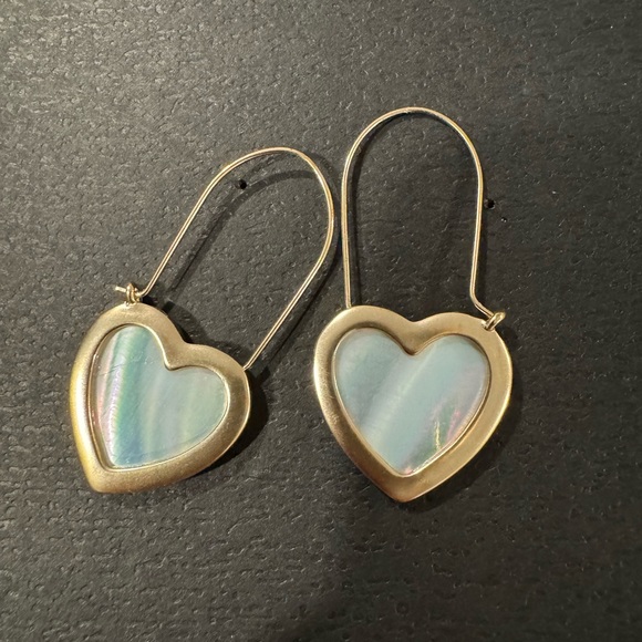 Costume jewelry - Picture 2 of 3